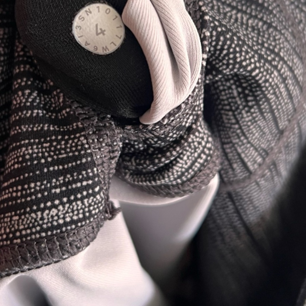 Lululemon Wunder Under - image 2